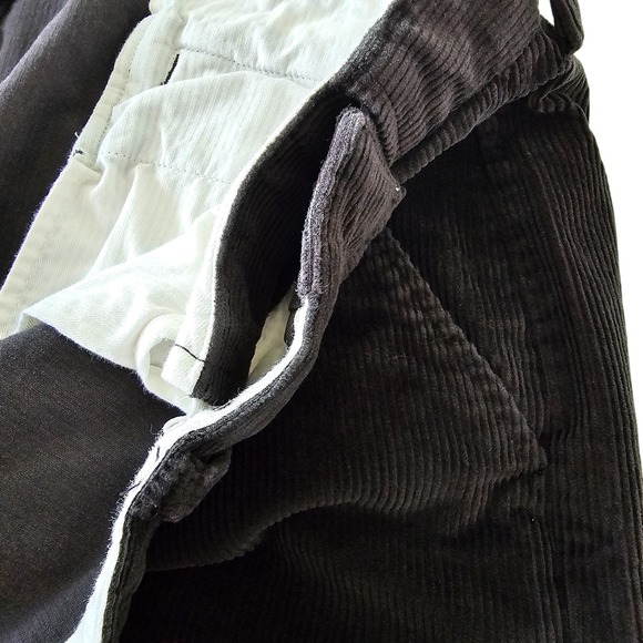 LL Bean Comfort Waist Corduroy Pants Men's 42x32 Wide Wale Black Casual - Picture 4 of 9